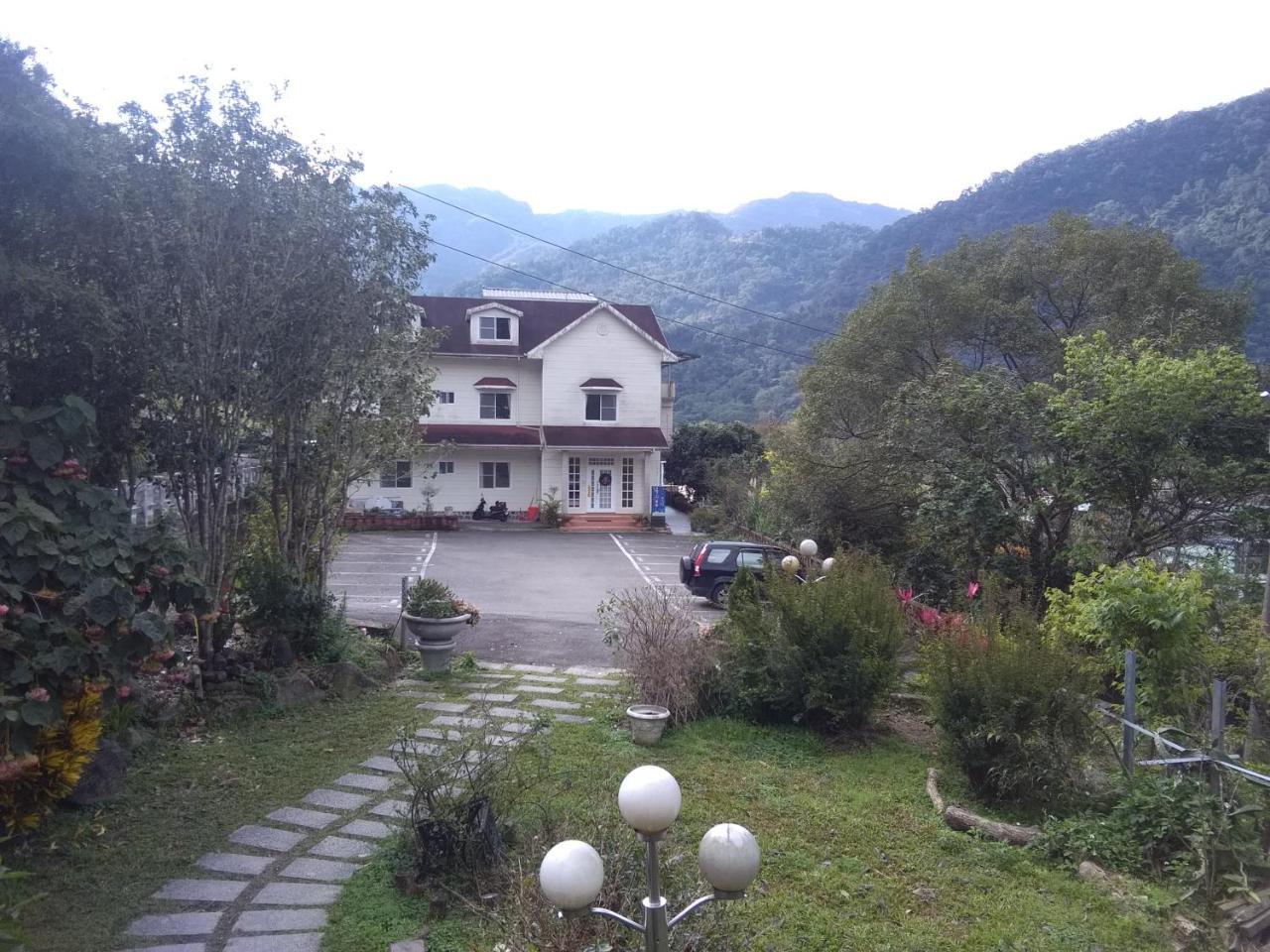 內灣星光流域民宿 Hengshan Exterior photo